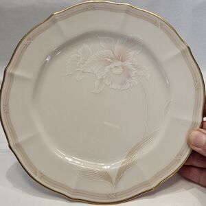 "Imperial Blossom" 4 Bread & Butter Plwtes by Noritake.